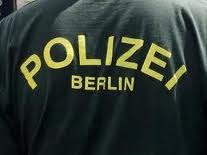 Polizeibrutalität behindert Demokratie: Presseerklärung der Plataforma der Flüchtlinge und MigrantInnen Berlin // Von The VOICE Polizeibrutalität behindert Demokratie: Presseerklärung der Plataforma der Flüchtlinge und MigrantInnen Berlin // Von The VOICE